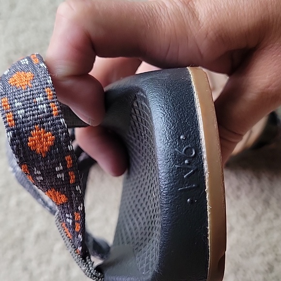 Chacos - Picture 3 of 4